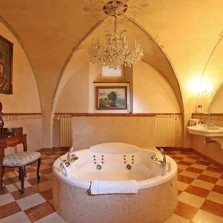 Alchymist Castle Hotel